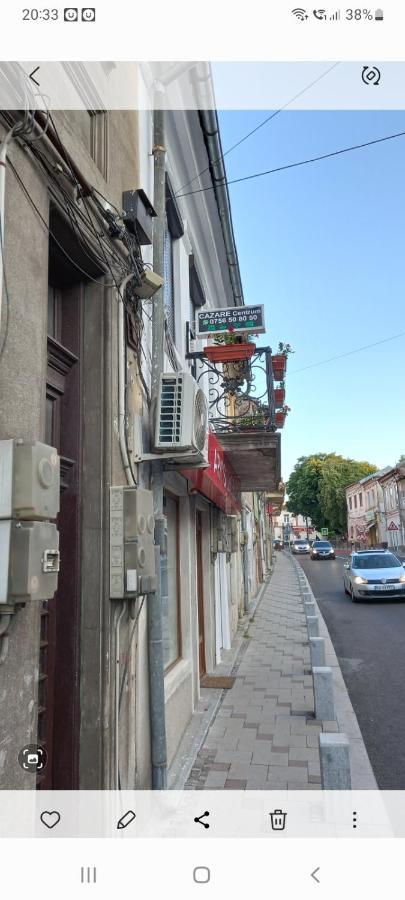 Cazare Centrum Curtea de Argeş エクステリア 写真